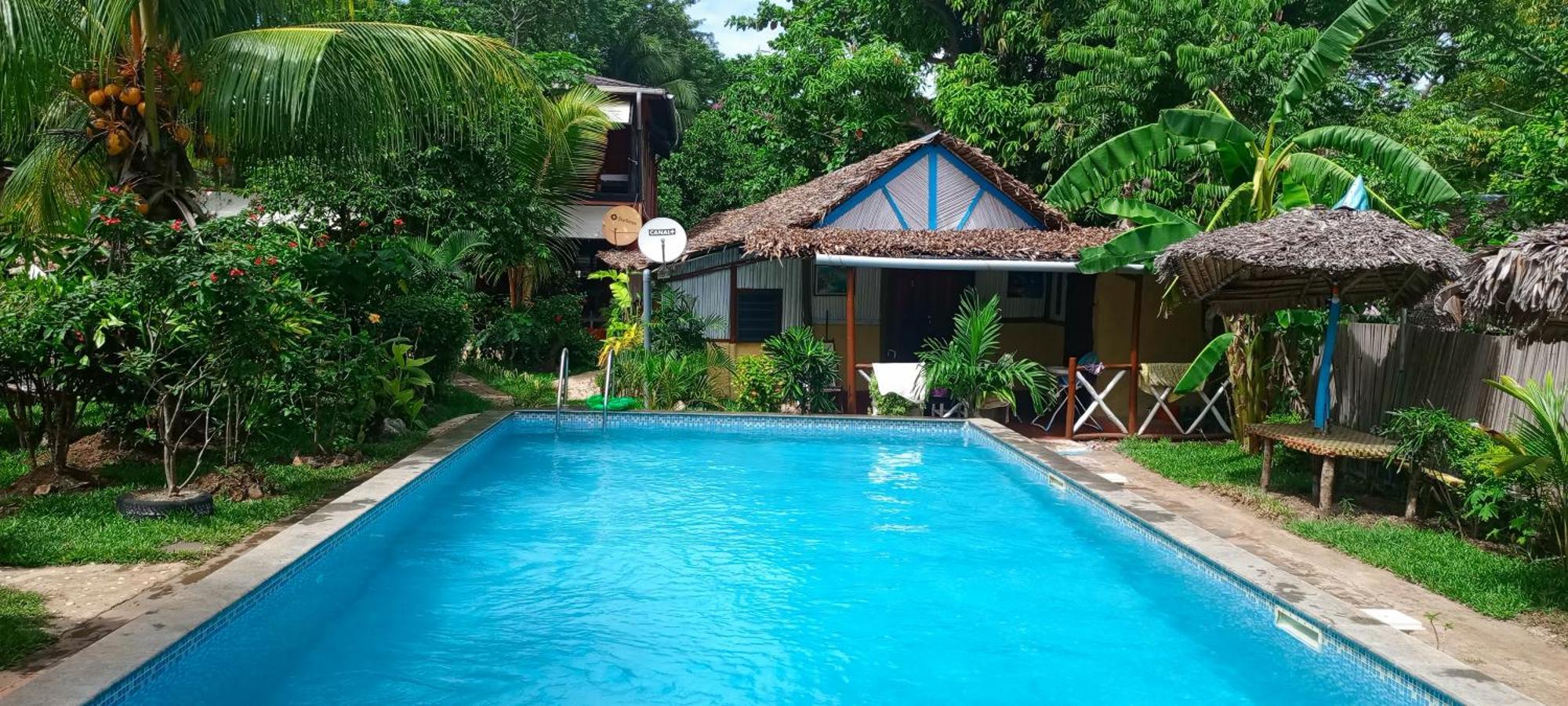 Piscine Bimoko Hotel Nosy-Be Exterior foto
