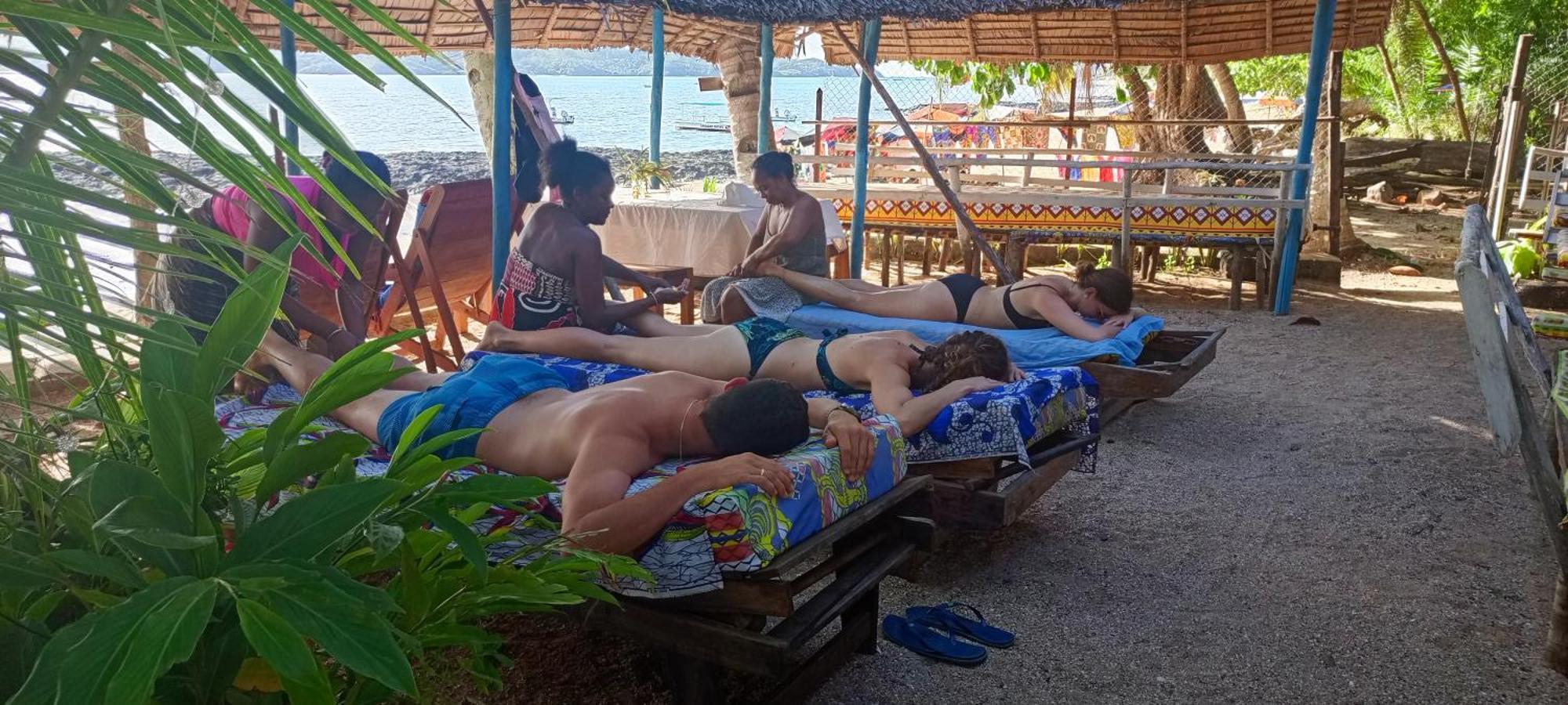 Piscine Bimoko Hotel Nosy-Be Exterior foto