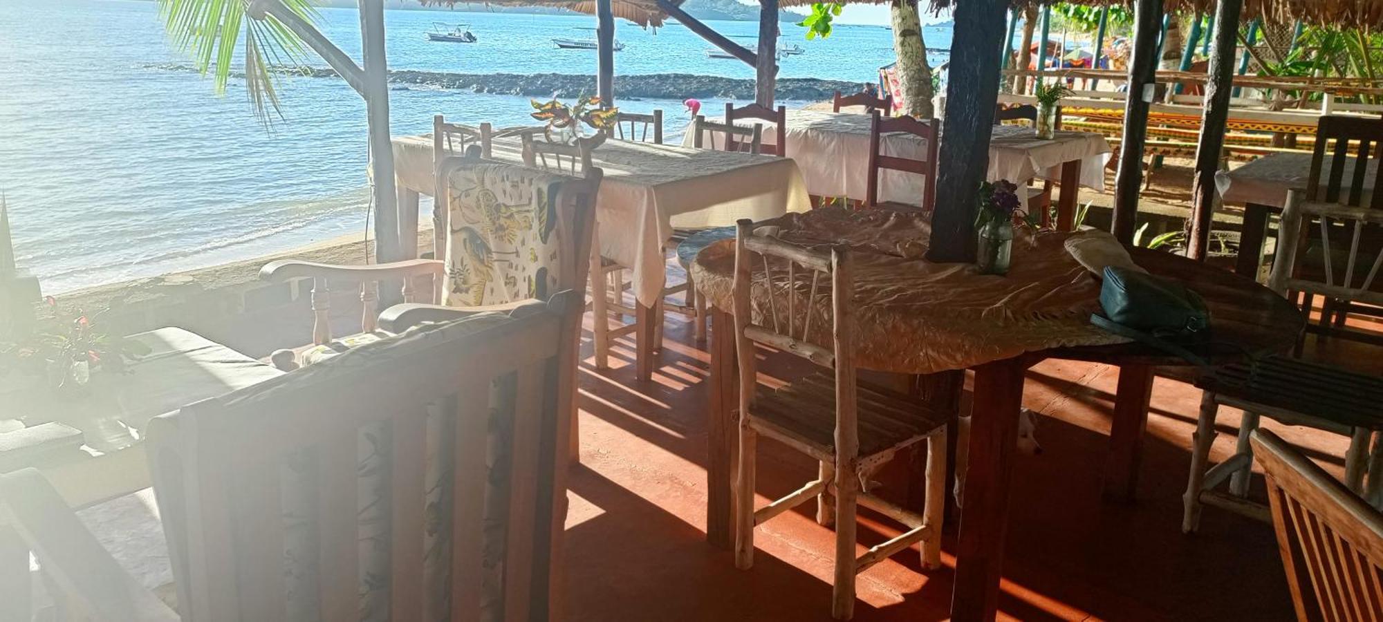 Piscine Bimoko Hotel Nosy-Be Exterior foto