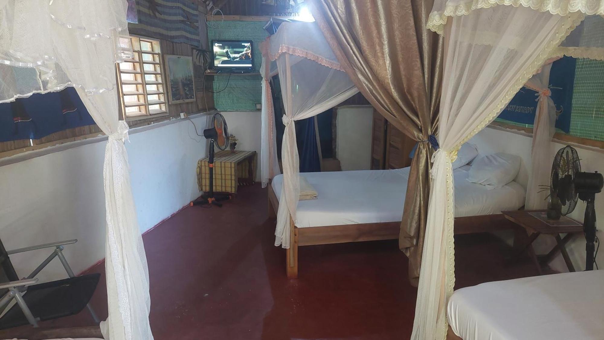 Piscine Bimoko Hotel Nosy-Be Exterior foto